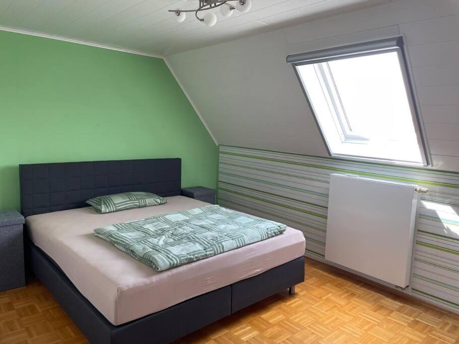זינסהיים Maisonette Apartment Family & Business Naehe Heidelberg I Kueche I 6 Schlafplaetze מראה חיצוני תמונה